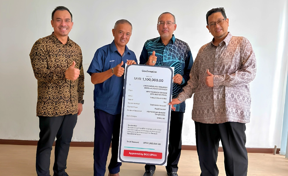 Penyerahan Dividen RM1.1 Juta